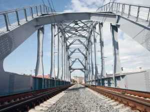 RAILWAY ‘AMERICAN’ BRIDGES OVER THE OBVODNY CANAL IN SAINT PETERSBURG, RUSSIA 26534932 1920 q70